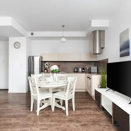 Apartment Chic - One Bedroom - Center - Kolejowa *